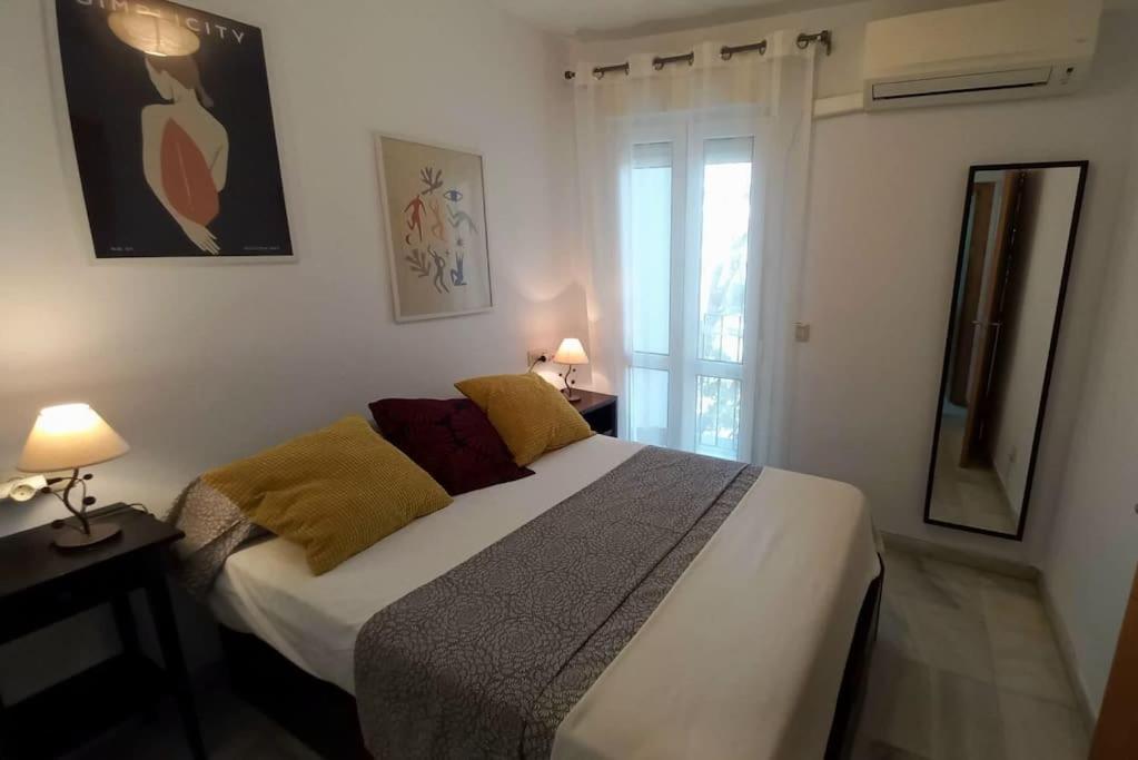 Bonito Apartamento En Centro Daire Málaga Dış mekan fotoğraf